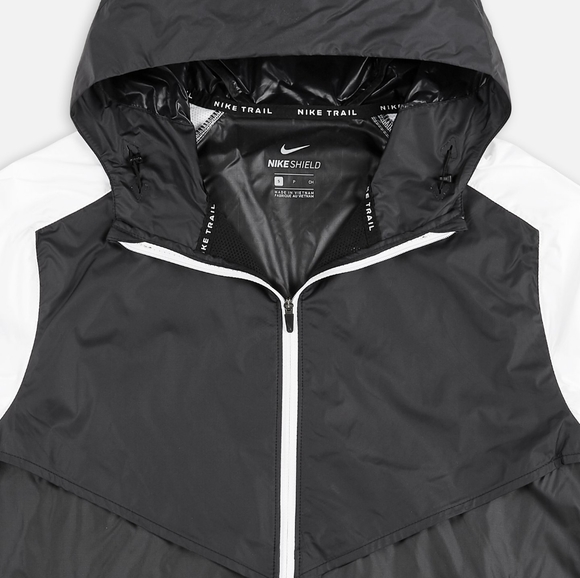 Nike Wind Runner Jacket. Brand New. Men's Size: M - XL. - Picture 3 of 8